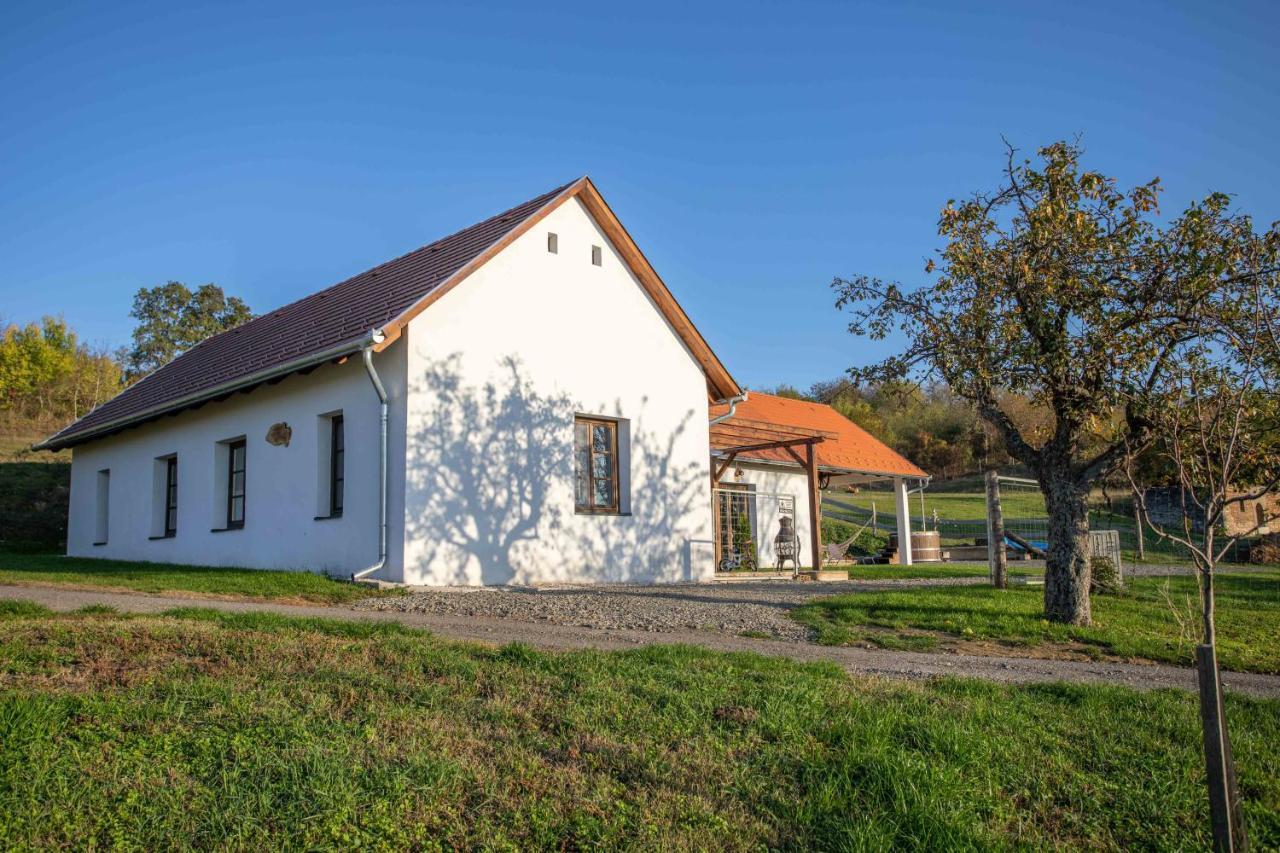 Kishosszuret Vendeghaz Hotel Pecsvarad Luaran gambar